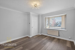 Photo 16- click for photo gallery